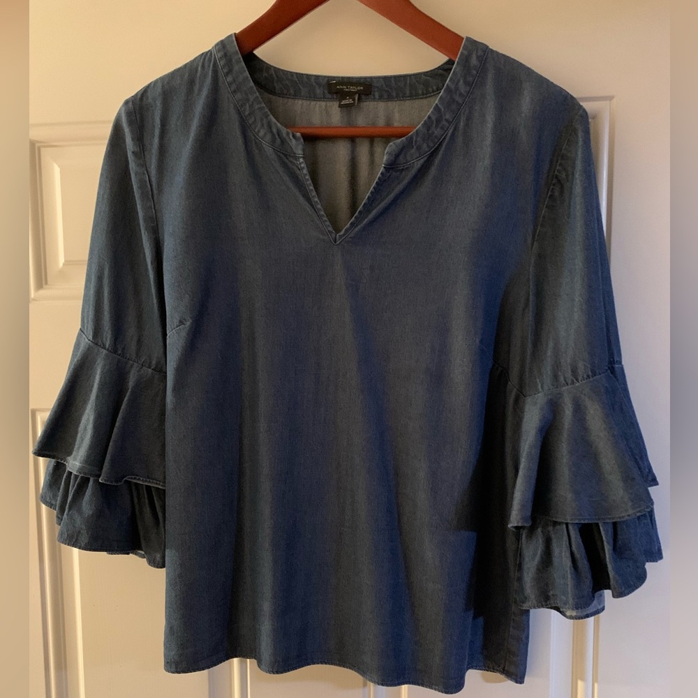Ann Taylor dark blue ruffled sleeve denim 3/4 sleeve blouse size S